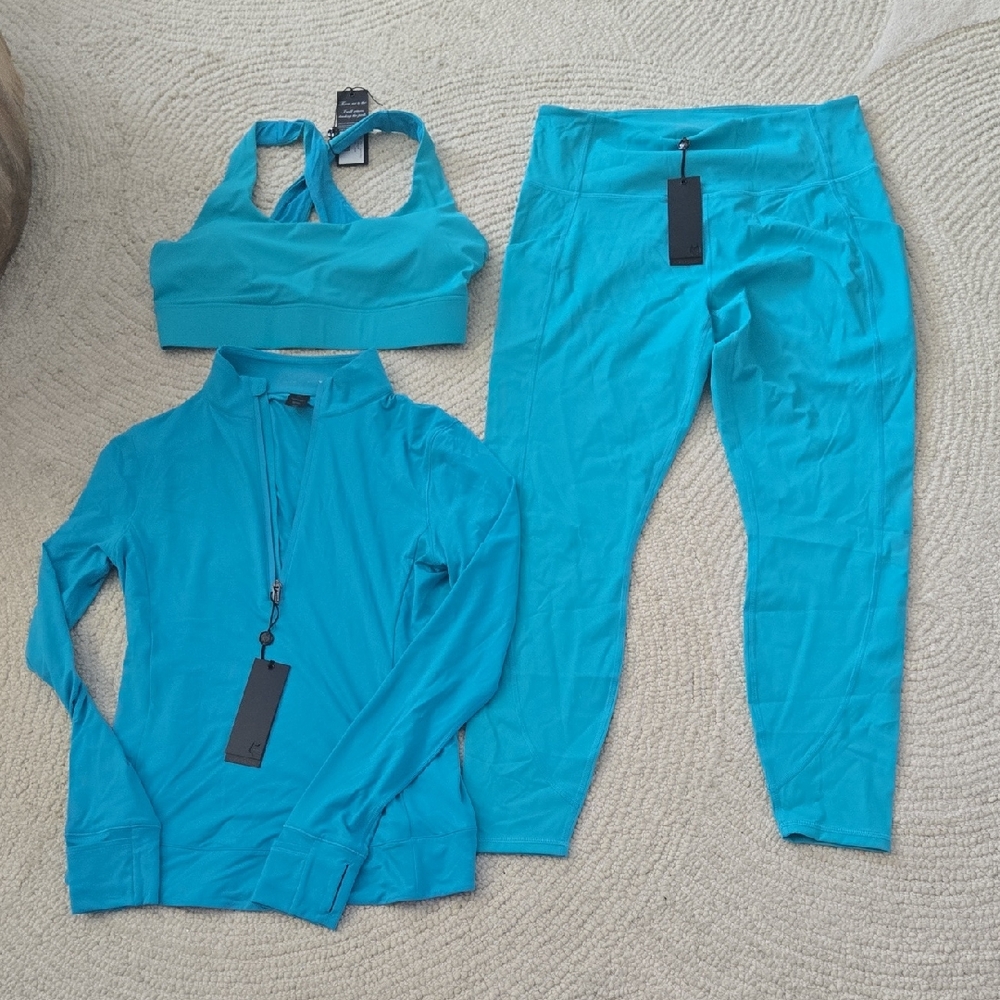 New With Tags GREYSON Soleil Set - Sports Bra, Leggings, Quarter Zip